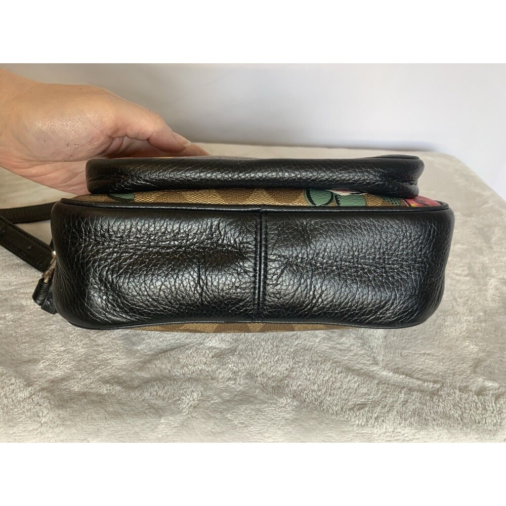 COACH Court Crossbody C5682 Signature Canvas  Vintage Rose Print Purse *READ* - Picture 6 of 16